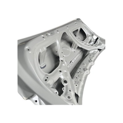 GEELY Bingyue 18.10-21.08 Capa do tronco de fibra de carbono do estilo CSL para SUV Binyue de 1a geração