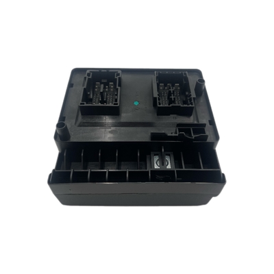 Suporte de montagem de caixa de fusíveis de 12V para BYD Song PLUS SA3HF-3722500